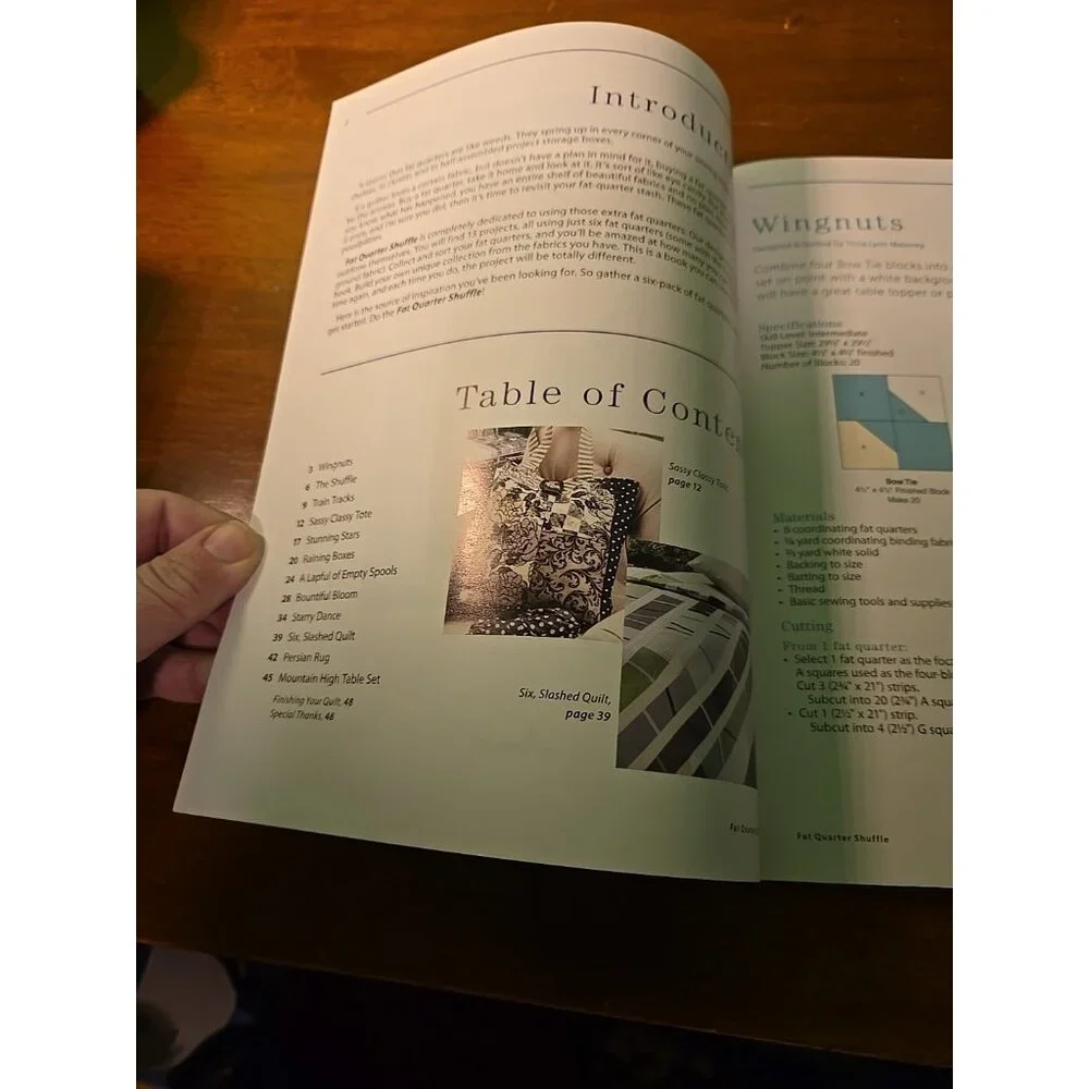 Fat Quarter Shuffle by Annie's (2013, Trade Paperback)